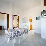 Casa Annetta-super Vista Mare-2 - Giardino- Parcheggio - Bbq- Wifi Free-iunp5754 Holiday home