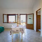 Casa Annetta-super Vista Mare-2 - Giardino- Parcheggio - Bbq- Wifi Free-iunp5754 Holiday home Torre dei Corsari