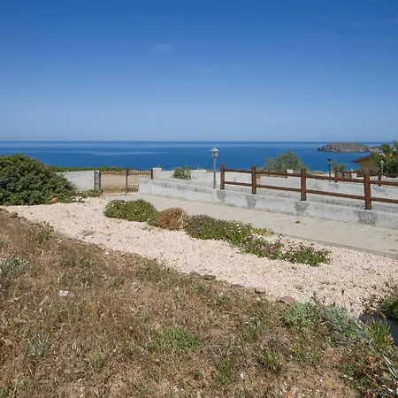 Casa Annetta-super Vista Mare-2 - Giardino- Parcheggio - Bbq- Wifi Free-iunp5754 بيت للعطل *