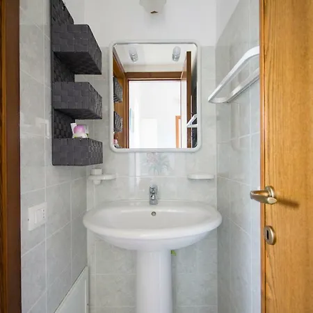 Casa Annetta-super Vista Mare-2 - Giardino- Parcheggio - Bbq- Wifi Free-iunp5754
